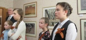 Юные читатели Краснопольской библиотеки посетили Галерею Н.И. Перевозчикова