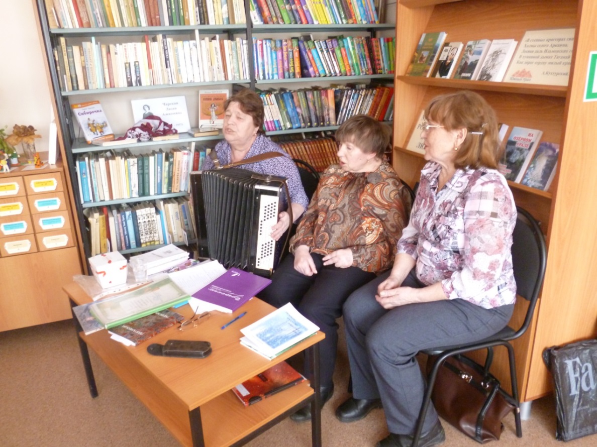Встреча с Н.П. Кизиловой в Кременкульской библиотеке